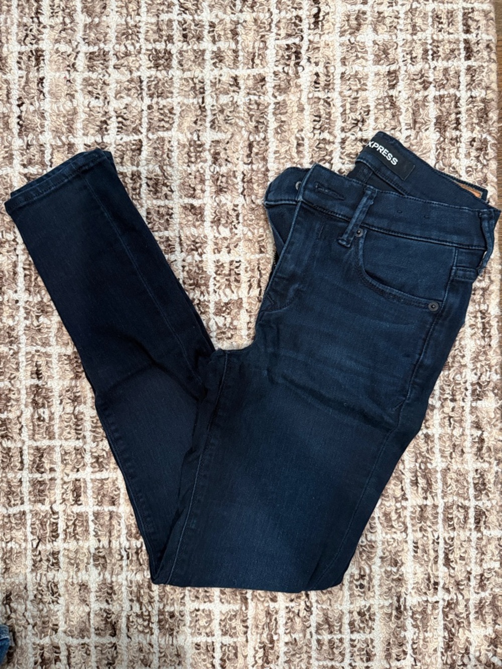 Express Women’s Dark Blue Skinny Jeans